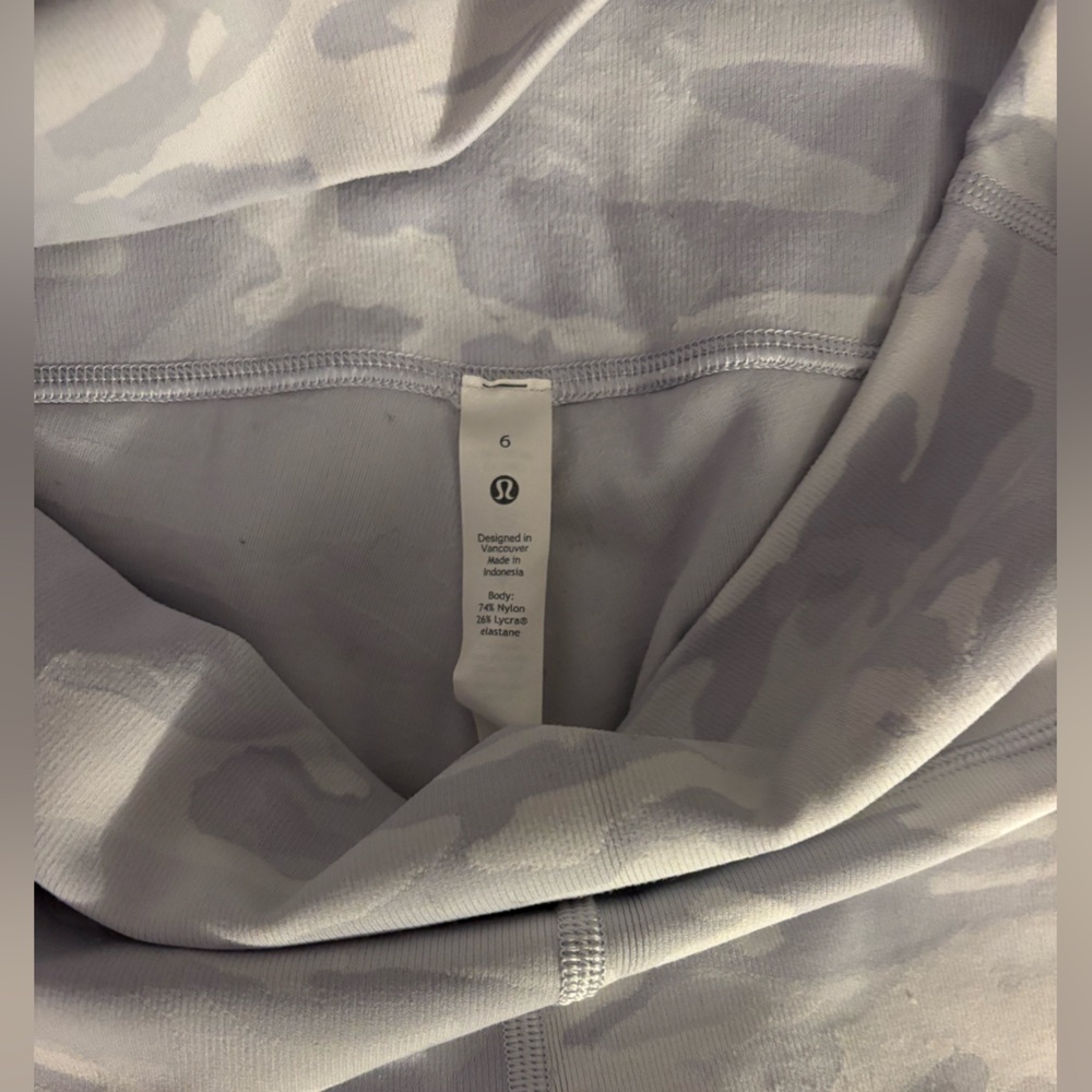 Lululemon Wunder Under High-Rise Tight 28" *Luxtreme - Picture 5 of 6